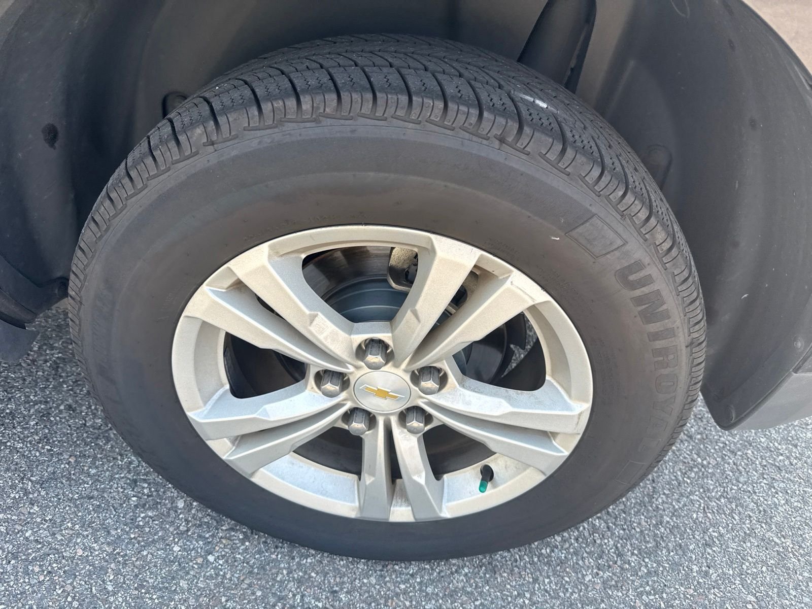 Used 2015 Black Chevrolet LT image 4
