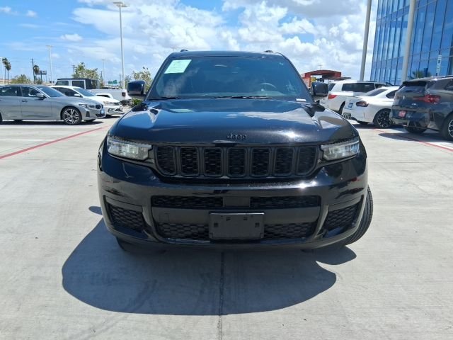 Used 2024 Black Jeep Altitude X image 2