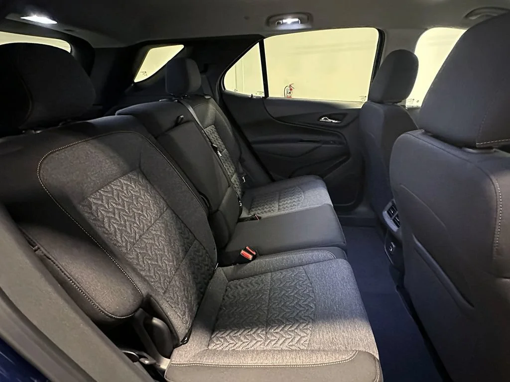Used 2023 BLUE GLOW METALLIC Chevrolet LT image 22