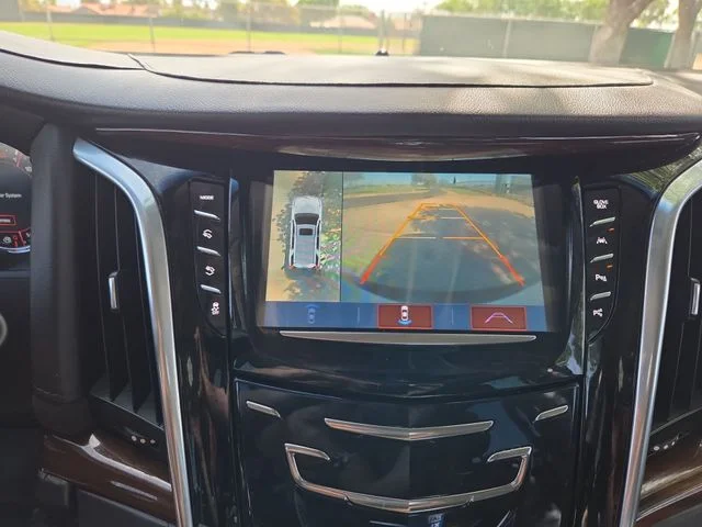 Used 2020 White Cadillac Luxury image 19