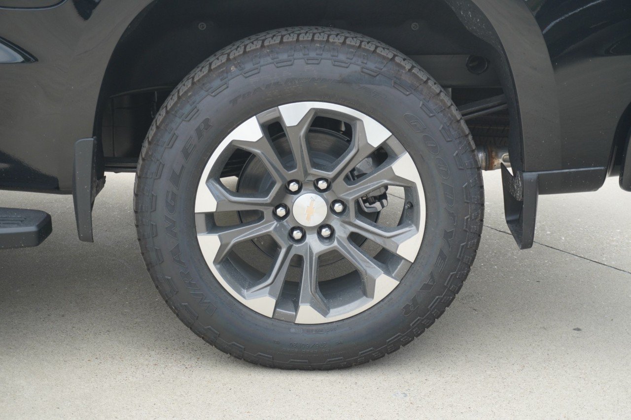 2026 Chevrolet Silverado 1500 High Country - Photo 15