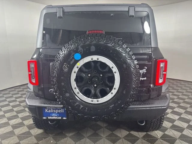 New 2025 Shadow Black Ford Badlands image 22