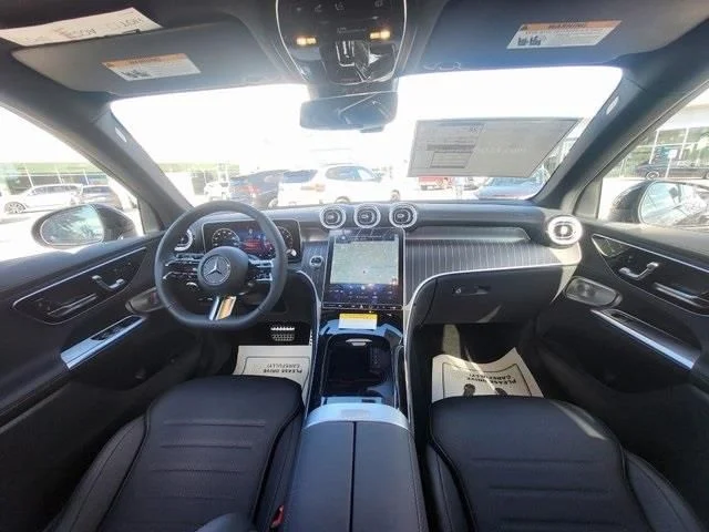 Used 2026 Gray Mercedes-Benz GLC 300 image 18