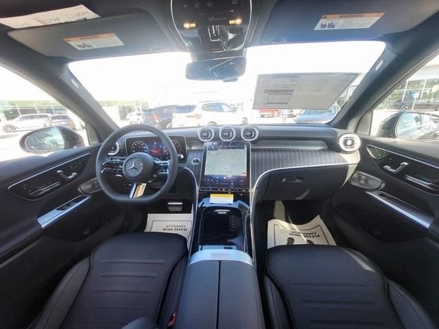 Used 2026 Gray Mercedes-Benz GLC 300 image 18