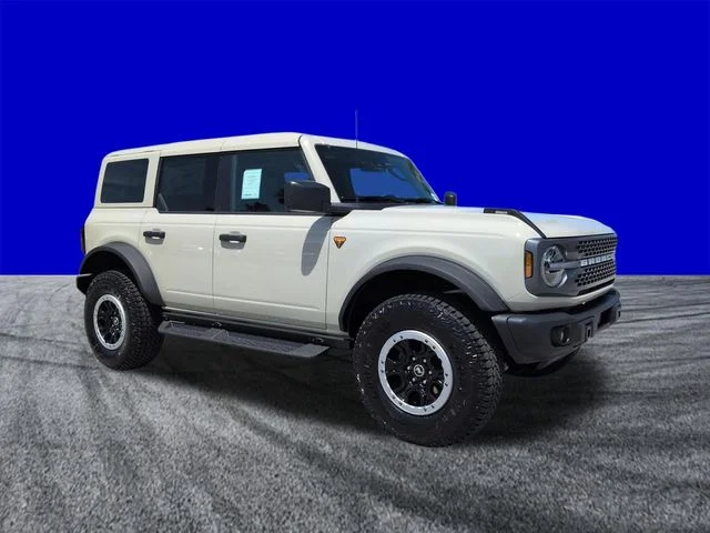 New 2026 Desert Sand Ford Badlands® image 2