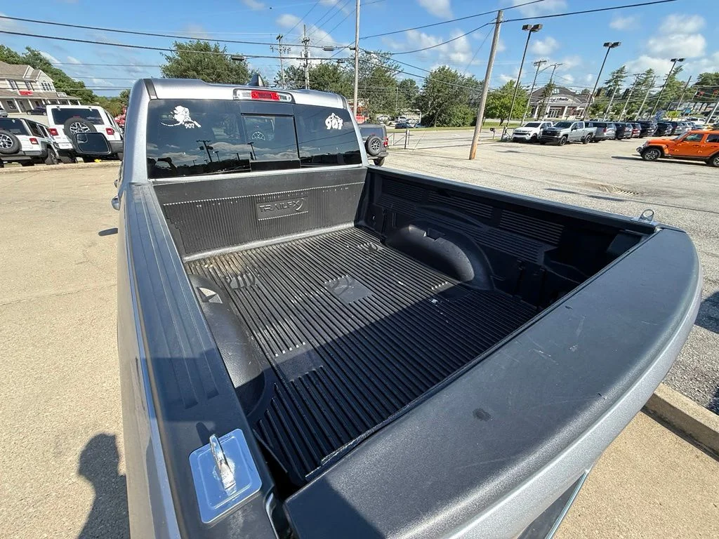 Used 2019 Silver Ram Laramie image 8
