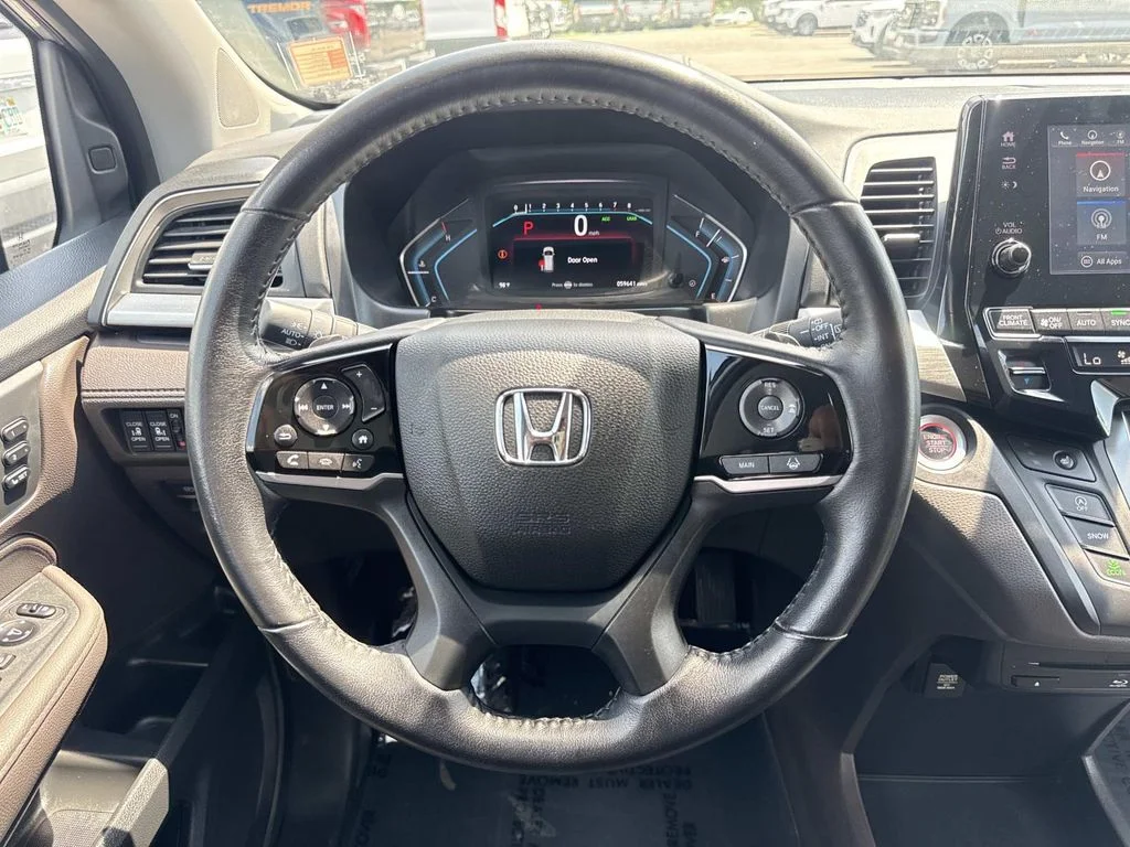 Used 2020  Honda EX-L image 13