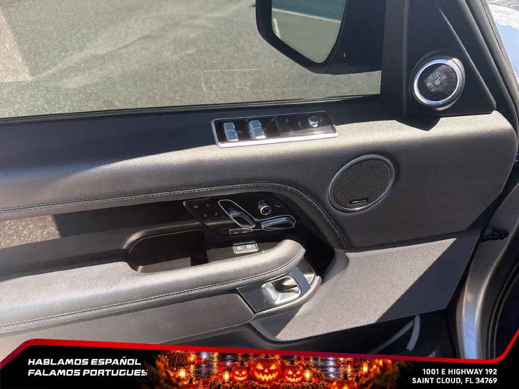 Used 2021 Gray Land Rover SWB image 13