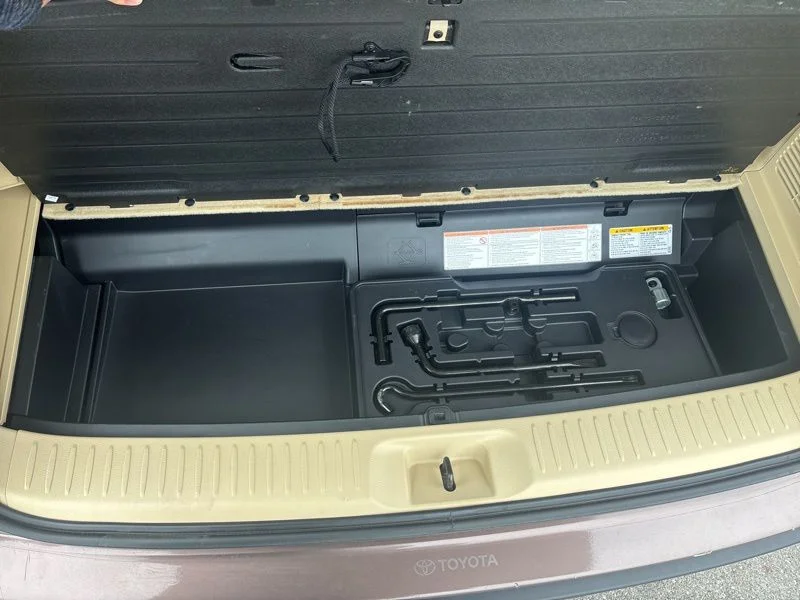Used 2017 Brown Toyota Limited image 12
