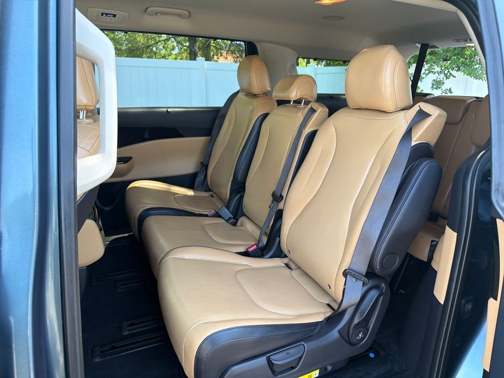 Used 2024 Blue Kia EX image 29