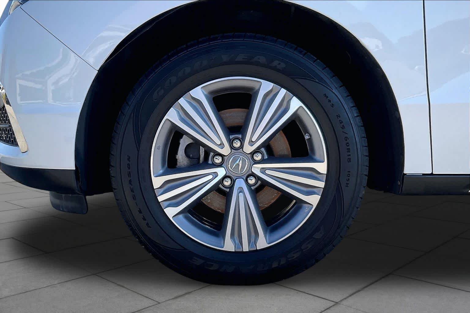 Used 2020 Platinum White Pearl Acura  image 10