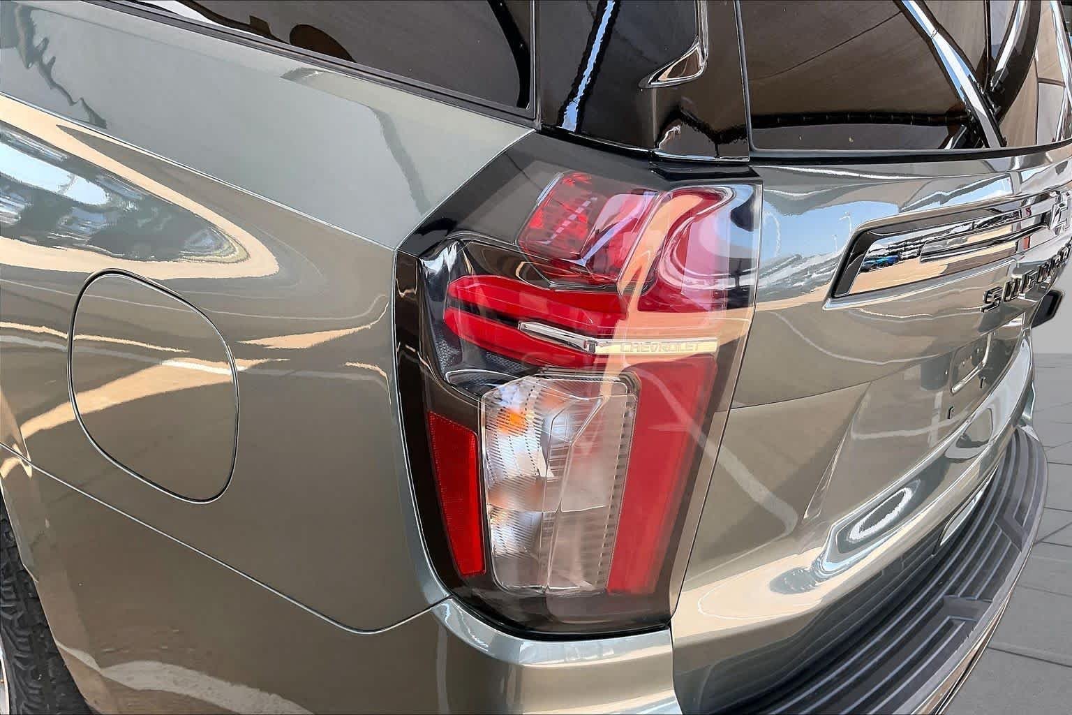 Used 2024 Silver Sage Metallic Chevrolet Z71 image 29