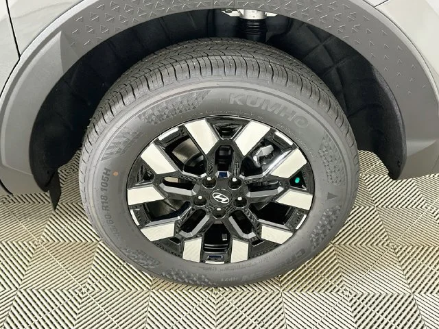 New 2027 Gray Hyundai SE image 21