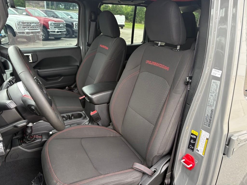 Used 2023 Sting Gray Clearcoat Jeep Rubicon image 10