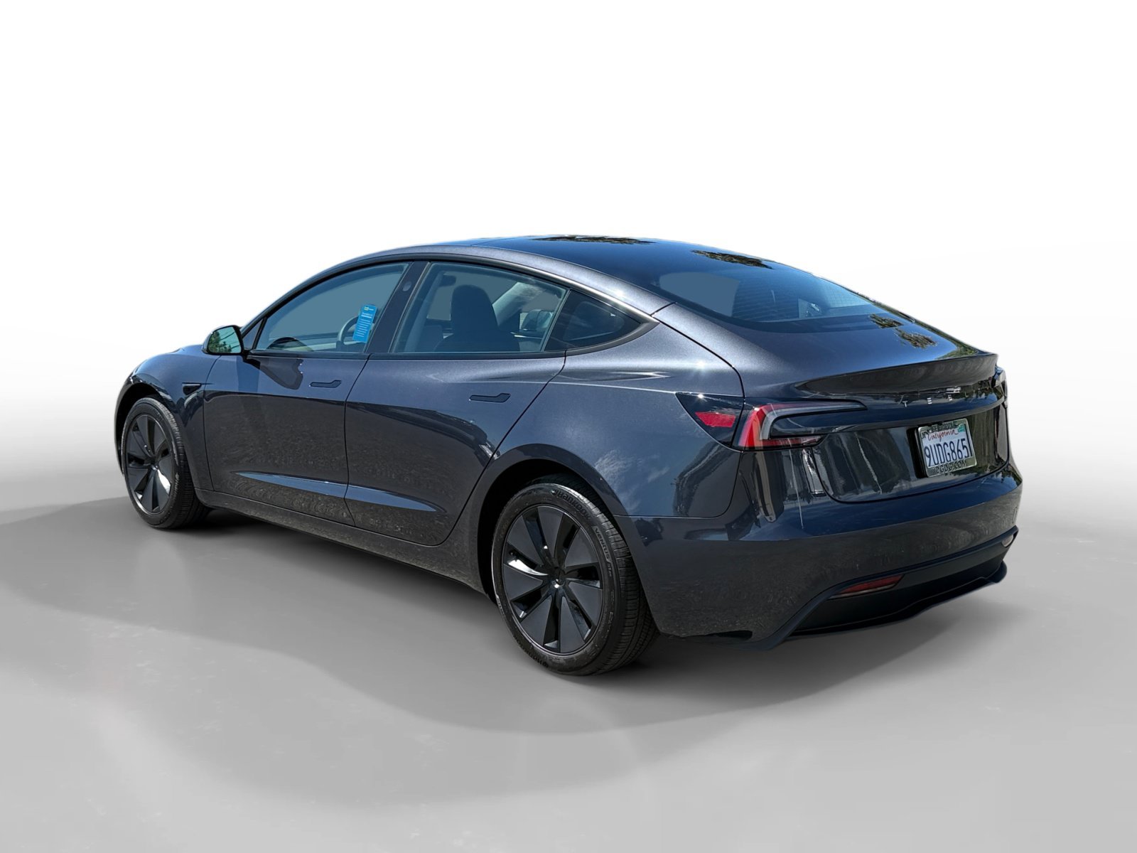 Used 2025 Stealth Gray Tesla Long Range image 3