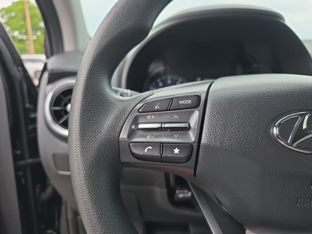 Used 2023 Abyss Black Pearl Hyundai SEL image 20
