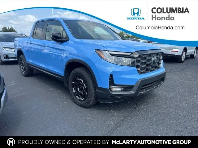 Used 2025 Blue Honda TrailSport+ image 1