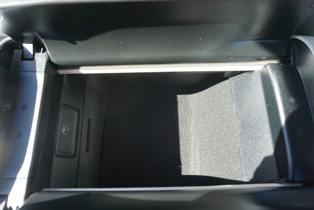 Certified Used 2026 Polar White Mercedes-Benz C 300 image 39