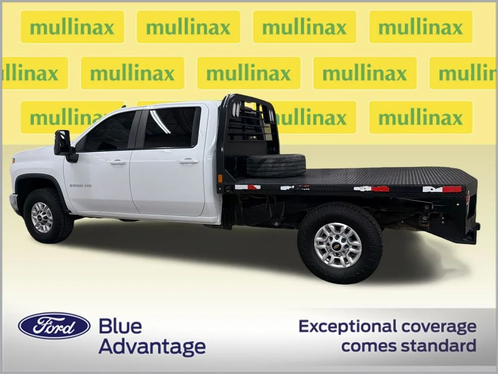Used 2024 White Chevrolet LT image 11
