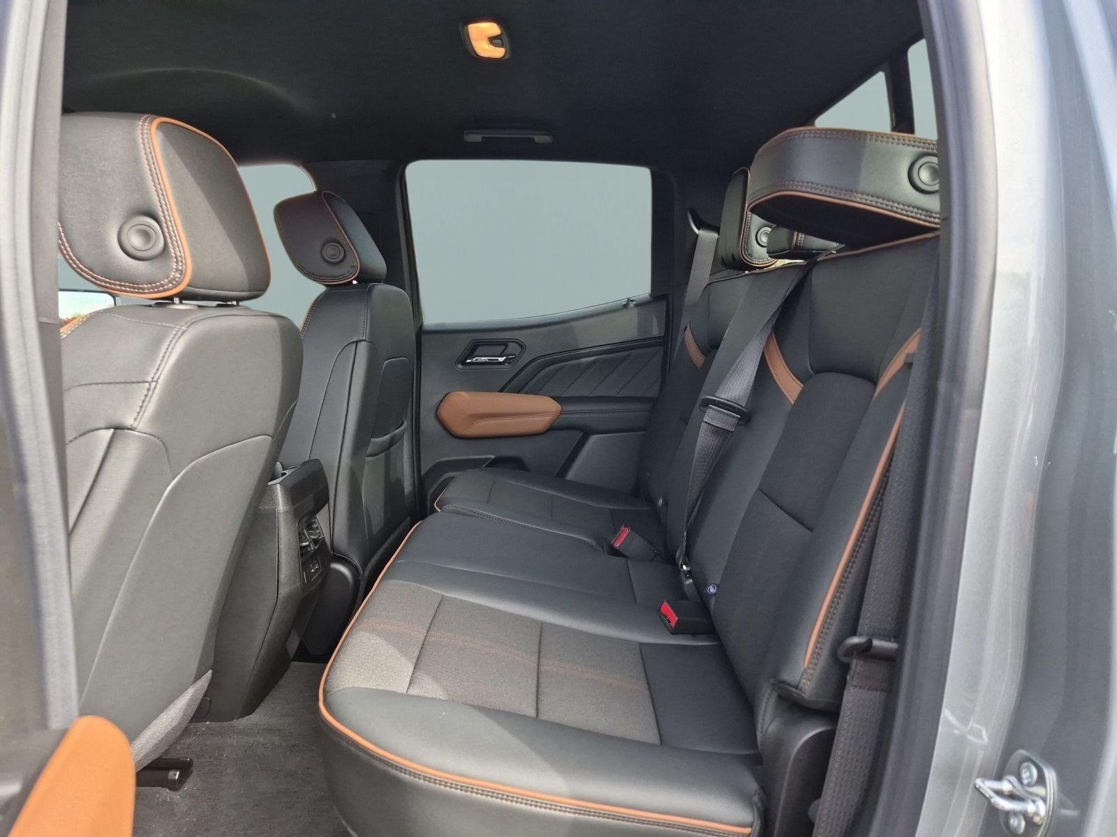 2026 GMC Canyon AT4 - Photo 23