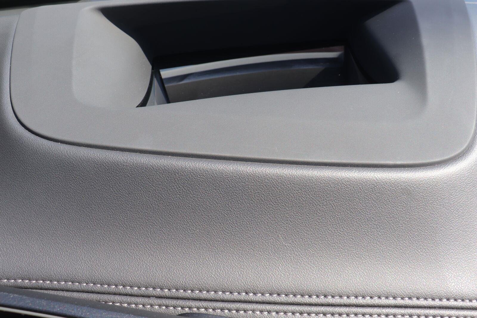 Used 2024 Alpine White BMW xDrive40i image 30