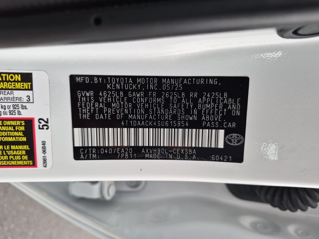 Used 2025 White Toyota SE image 36