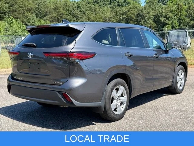 Used 2023 Gray Toyota LE image 5