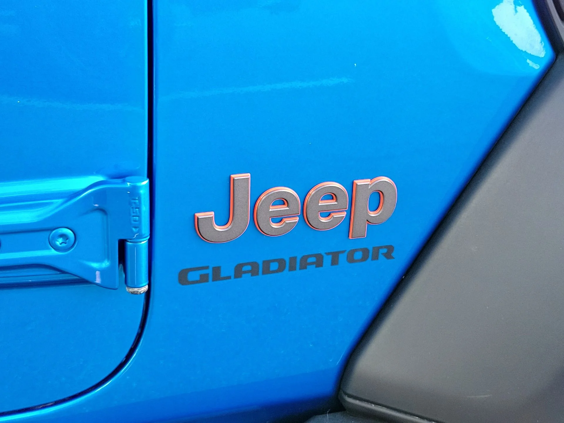 Certified Used 2022 Blue Jeep Mojave image 7