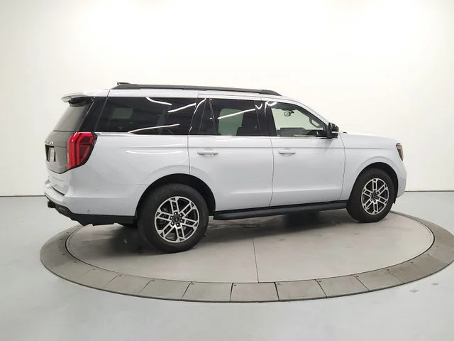 Used 2025 Silver Ford Active image 8