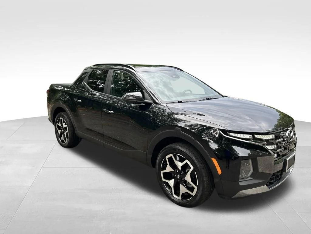 Used 2023 Black Hyundai Limited image 8