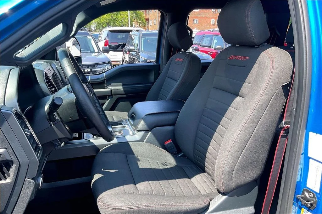 Used 2019  Ford XLT image 24