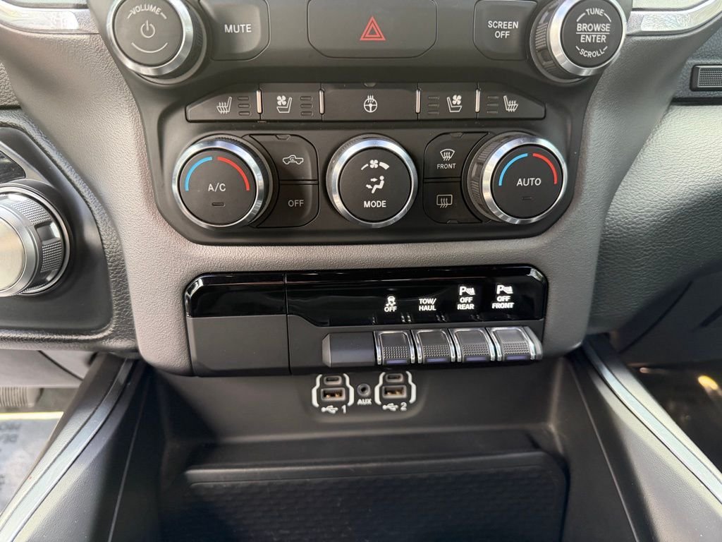 2022 RAM Ram 1500 Pickup Laramie - Photo 26