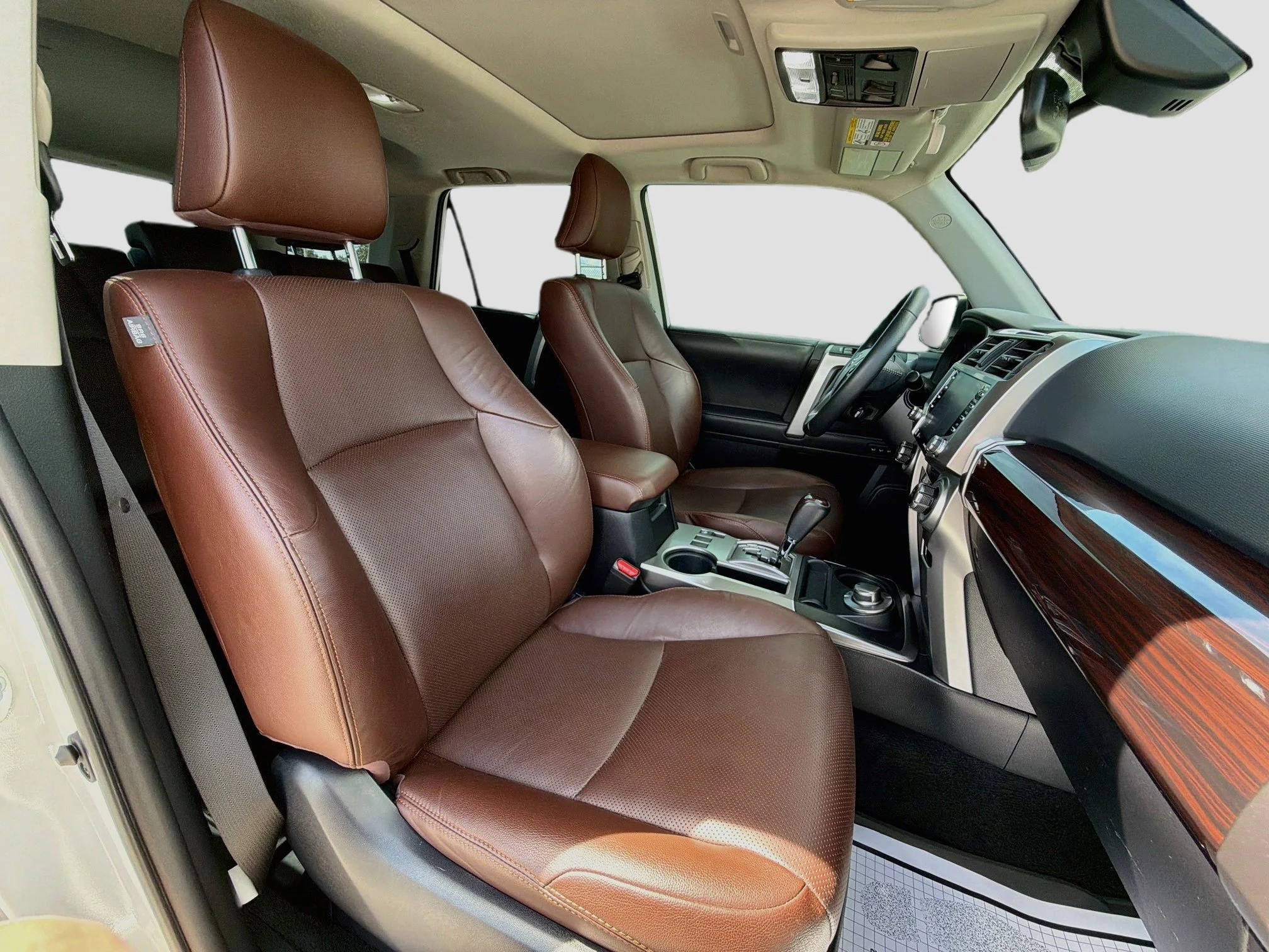 Used 2022 Blizzard Pearl Toyota Limited image 14