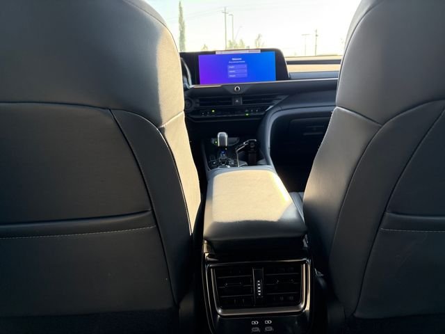 Used 2025 White Toyota XLE image 16