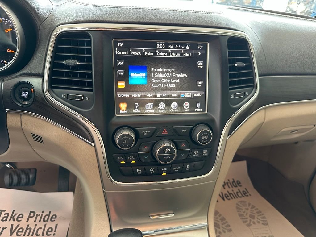 Used 2017 White Jeep Overland image 22