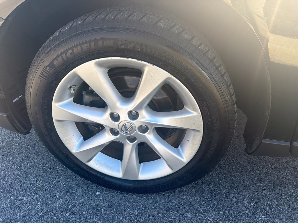 Used 2011 Obsidian Lexus 350 image 13