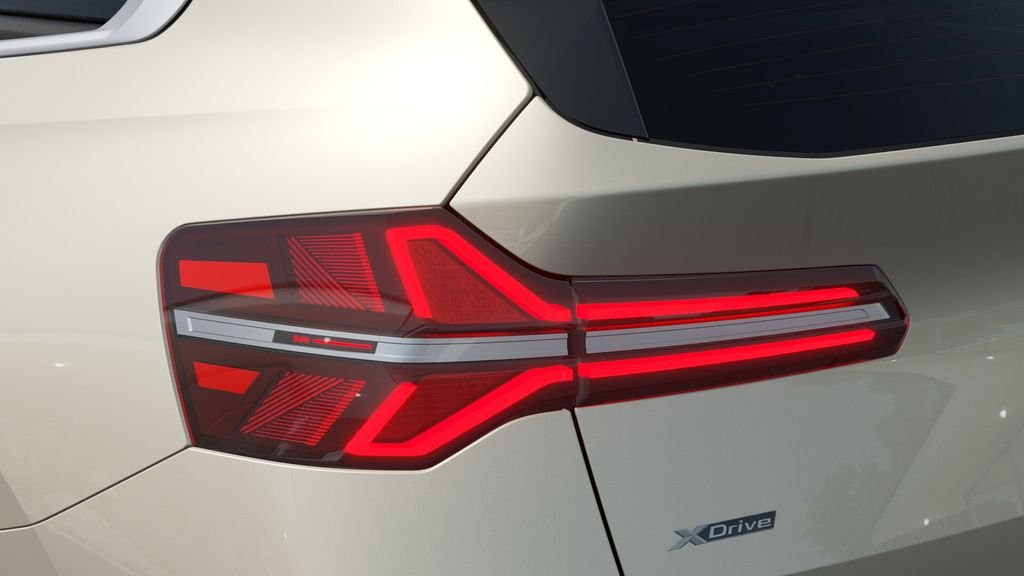 New 2026 Dune Grey Metallic BMW 30 xDrive image 8