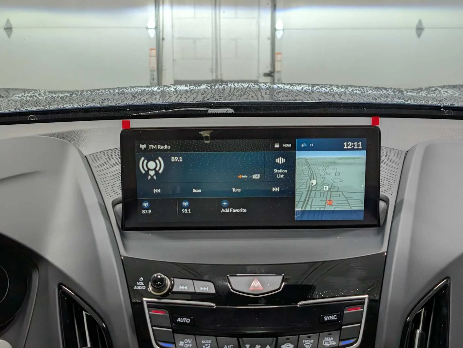 New 2026 Platinum White Pearl Acura w/Technology Package image 18