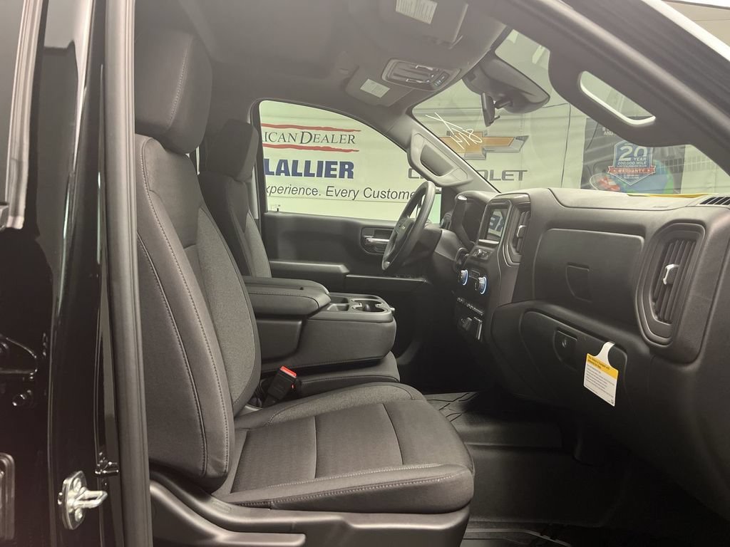 2026 Chevrolet Silverado 1500 Custom - Photo 24