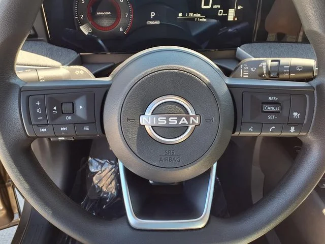 New 2027 Canyon Bronze Metallic Nissan SV image 19