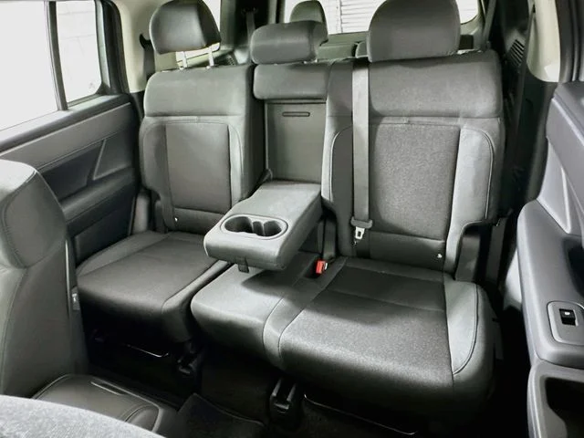 New 2027 Hyundai SANTA FE SE