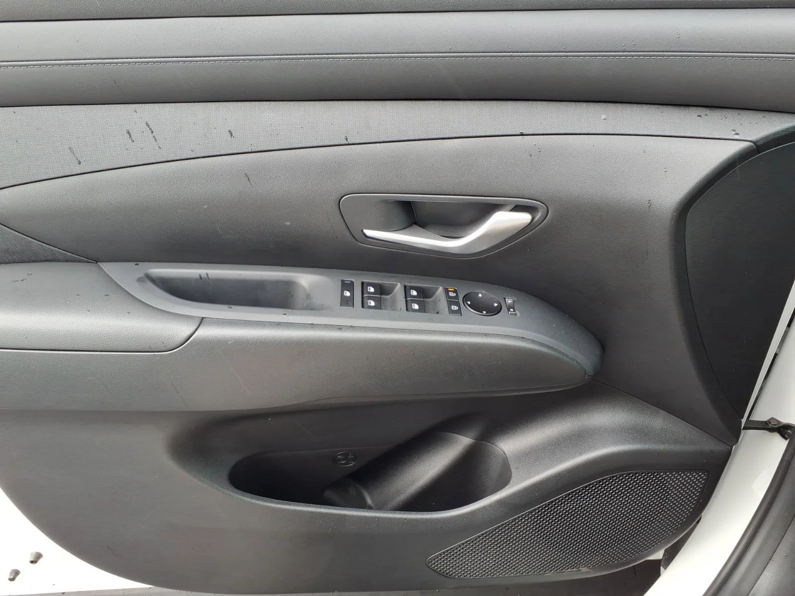 Used 2025 Serenity White Pearl Hyundai SEL Convenience image 24