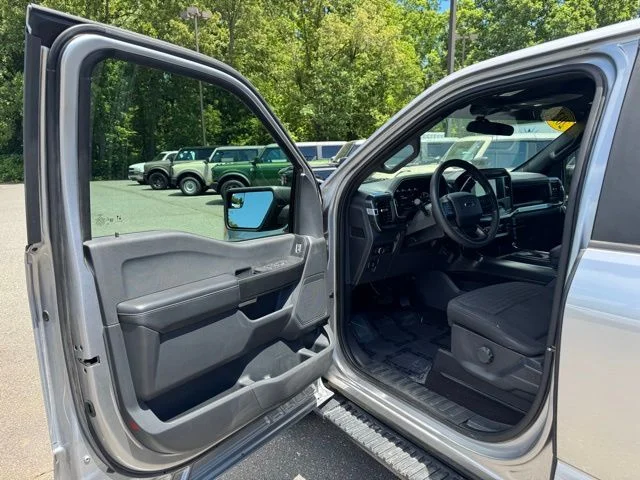 Used 2022 Silver Ford XL image 12