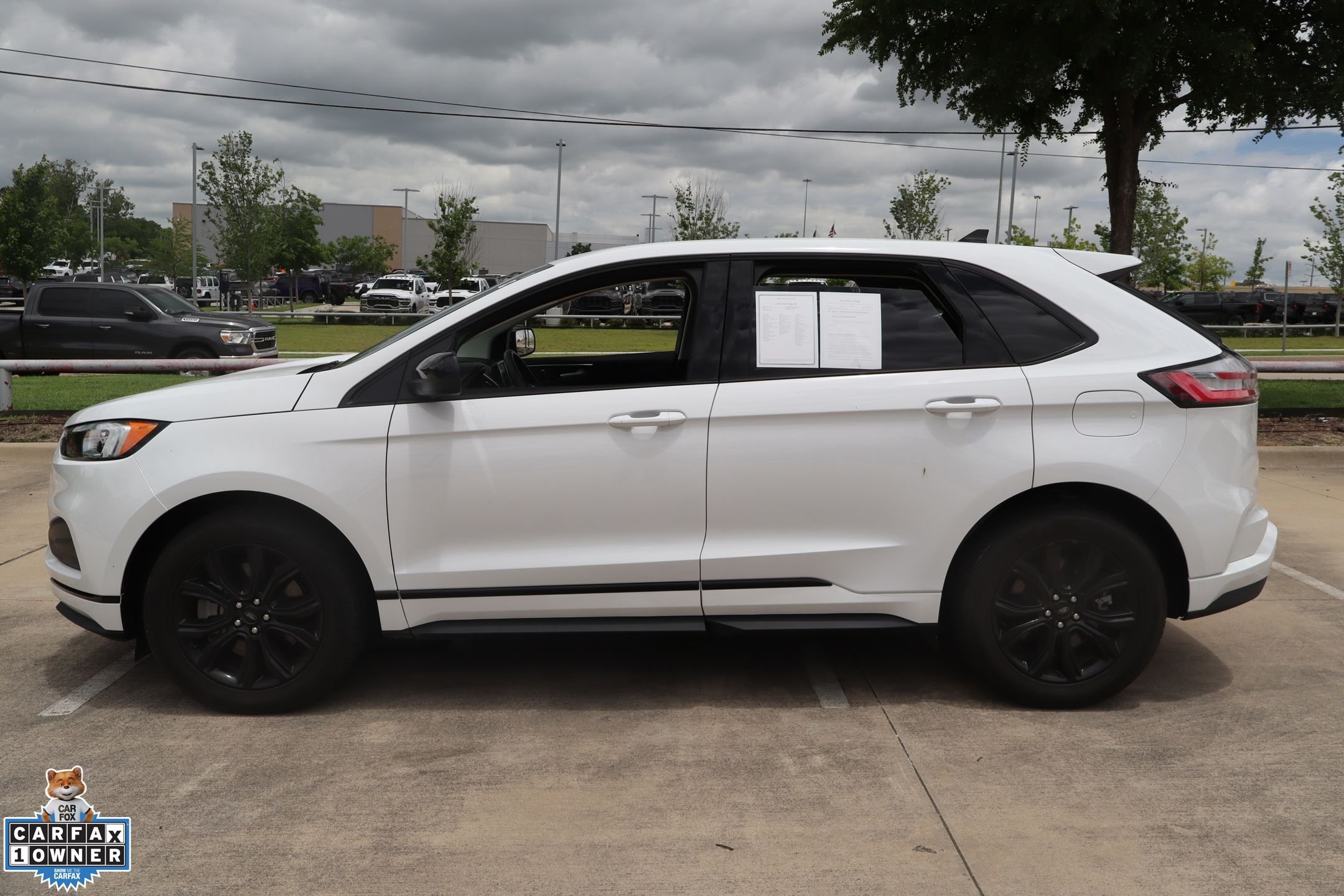 Used 2024 White Ford SE image 7