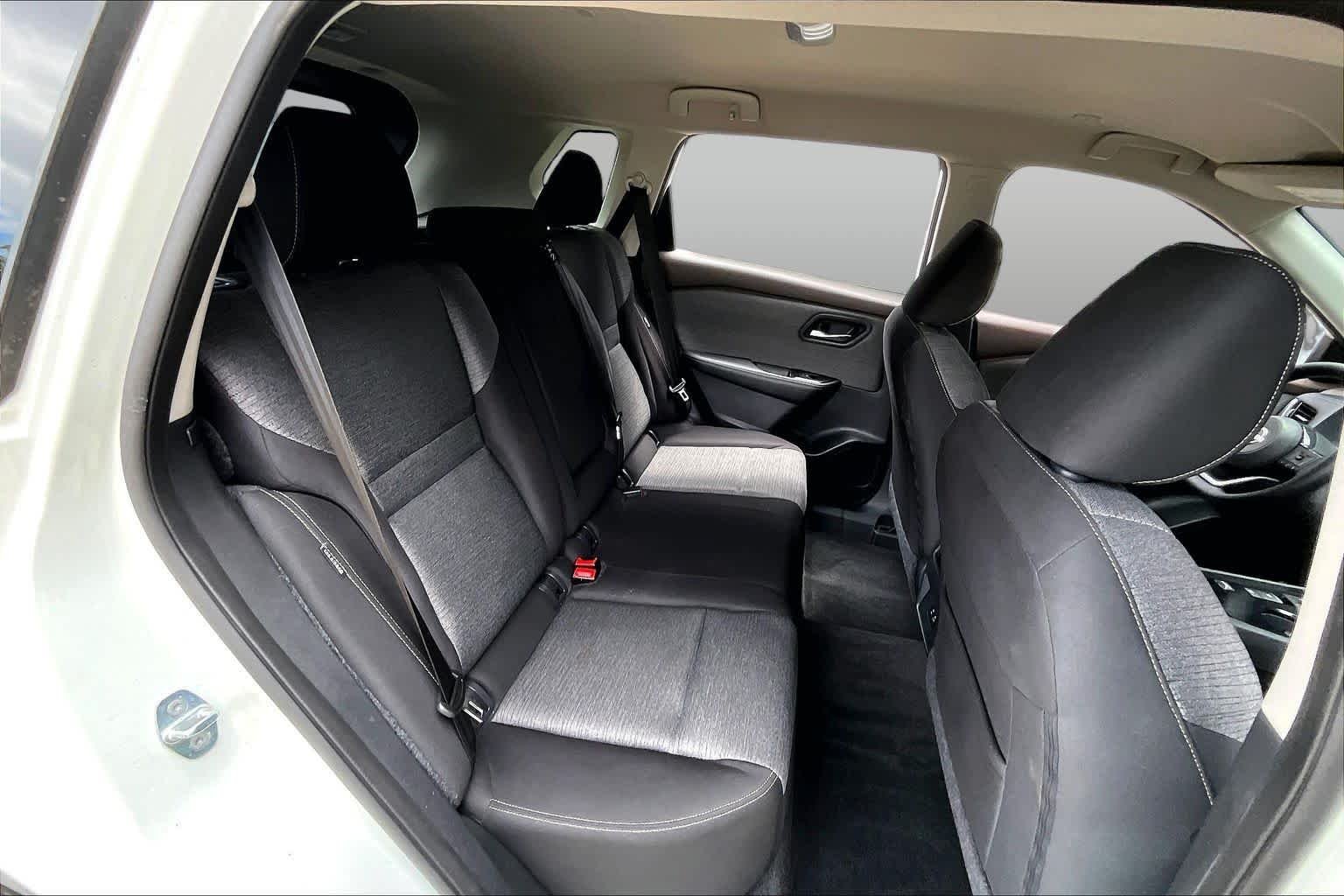 Used 2023 Pearl White Tricoat Nissan SV image 20