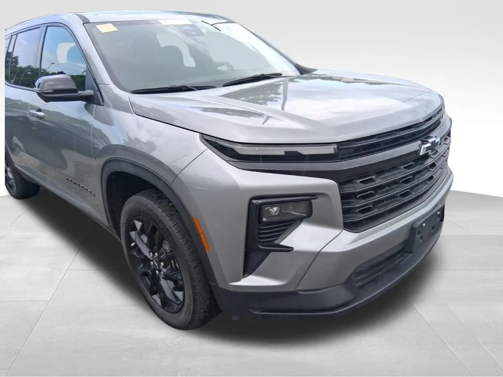 Used 2024 Gray Chevrolet LS image 3