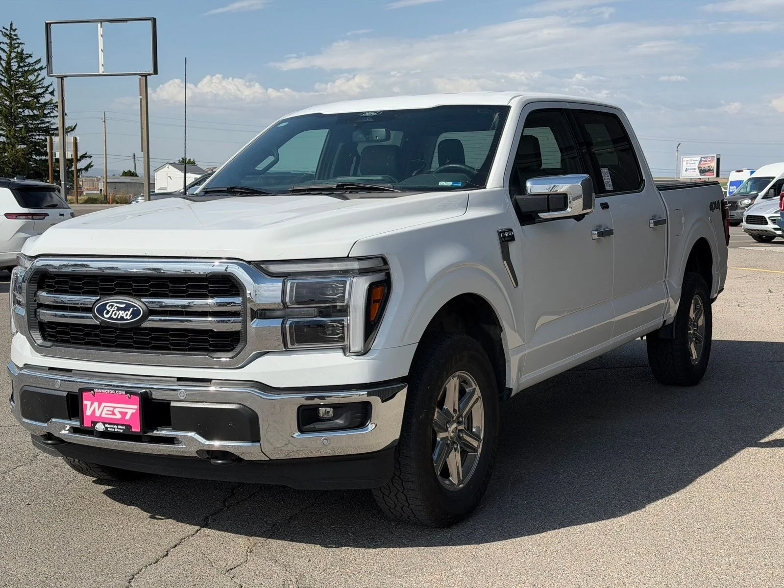 Used 2025 White Ford Lariat image 5