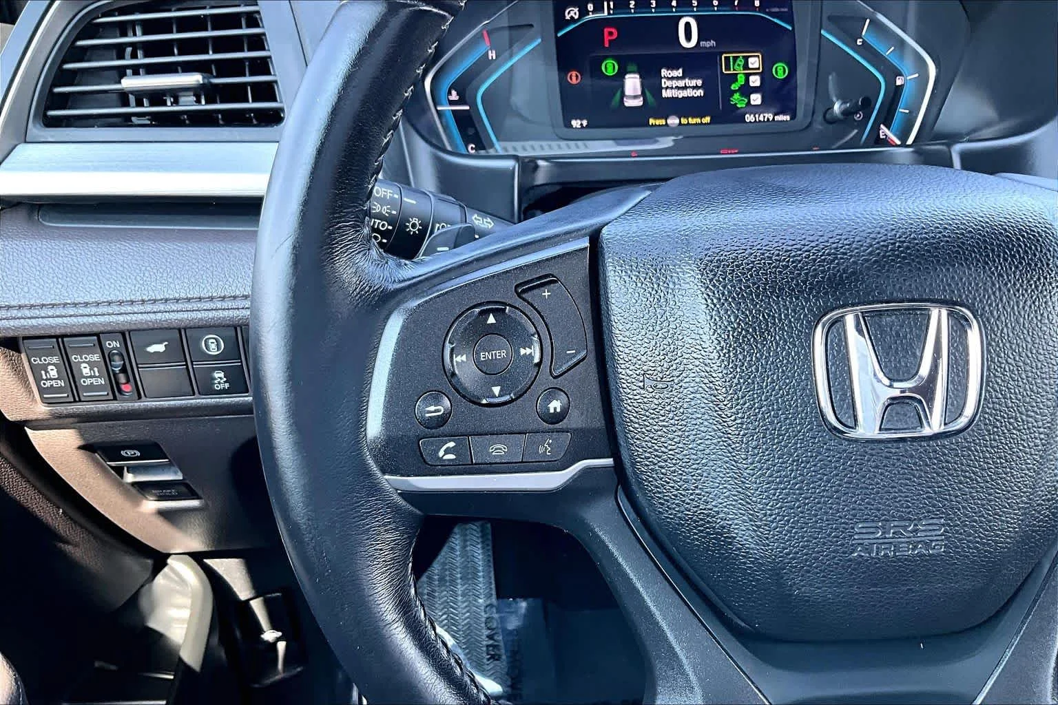Used 2023 Lunar Silver Metallic Honda EX-L image 24