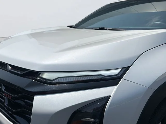Used 2025 Beige Chevrolet RS image 36