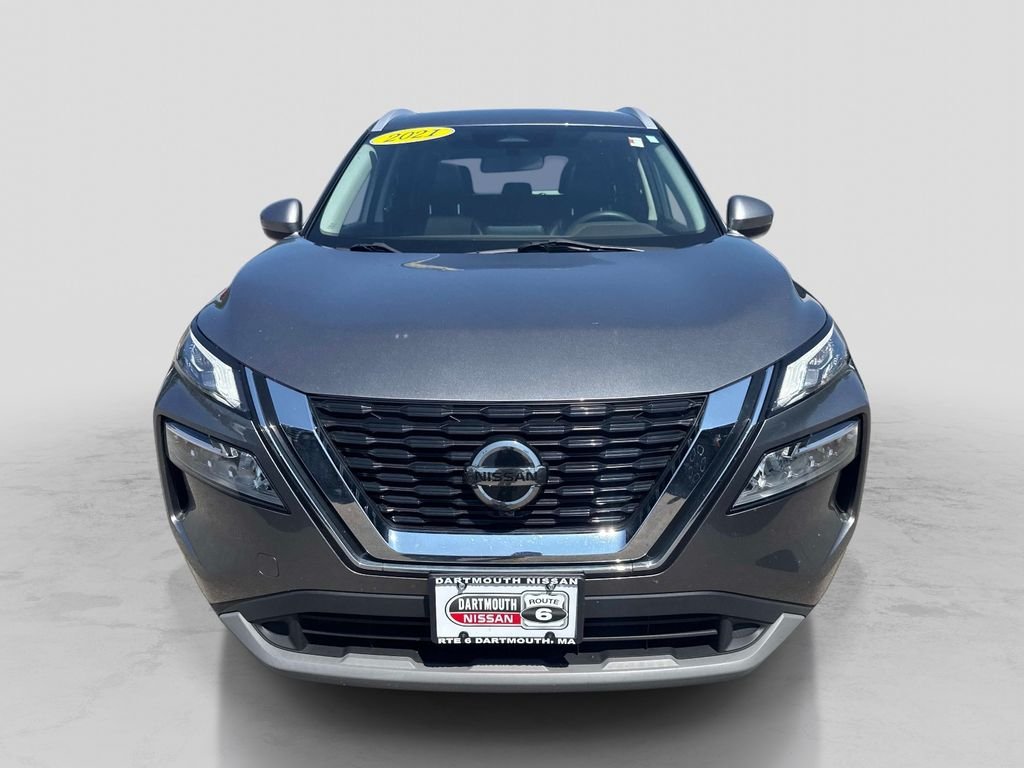 Used 2021 Gray Nissan SV image 11